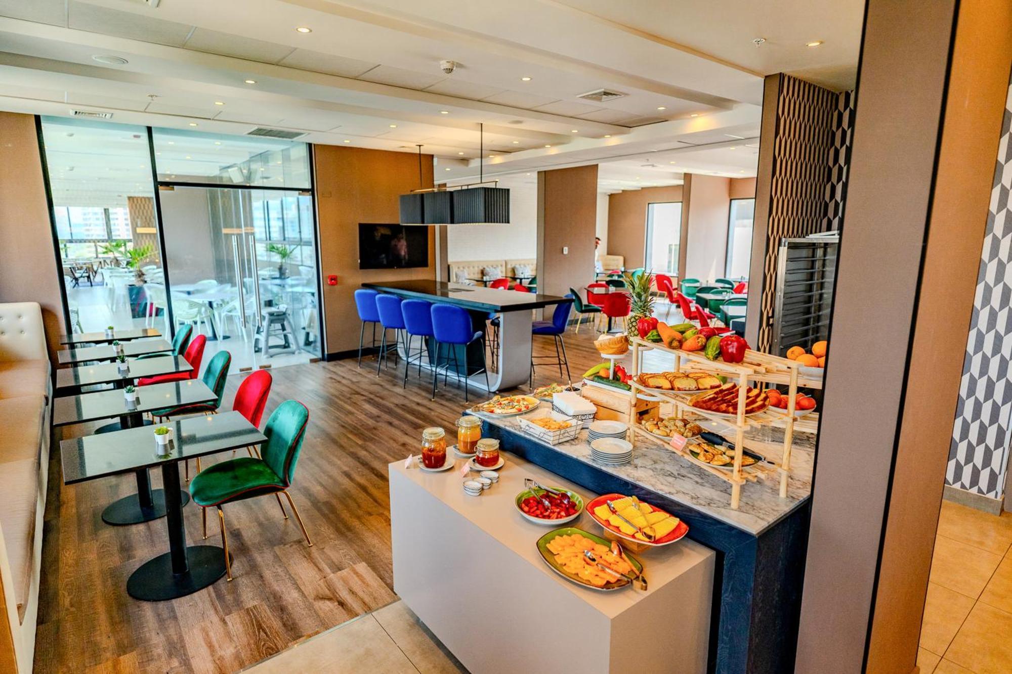 Hampton By Hilton Santiago Las Condes المظهر الخارجي الصورة