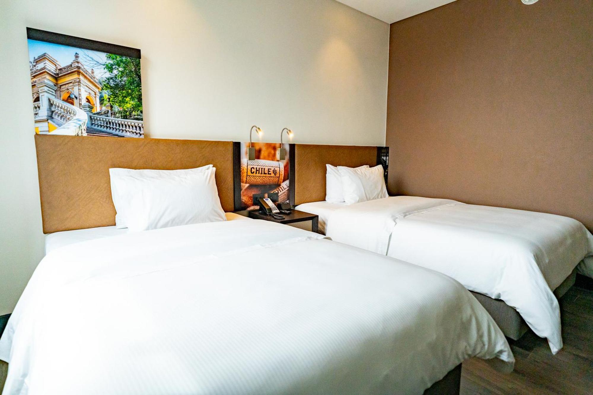 Hampton By Hilton Santiago Las Condes المظهر الخارجي الصورة