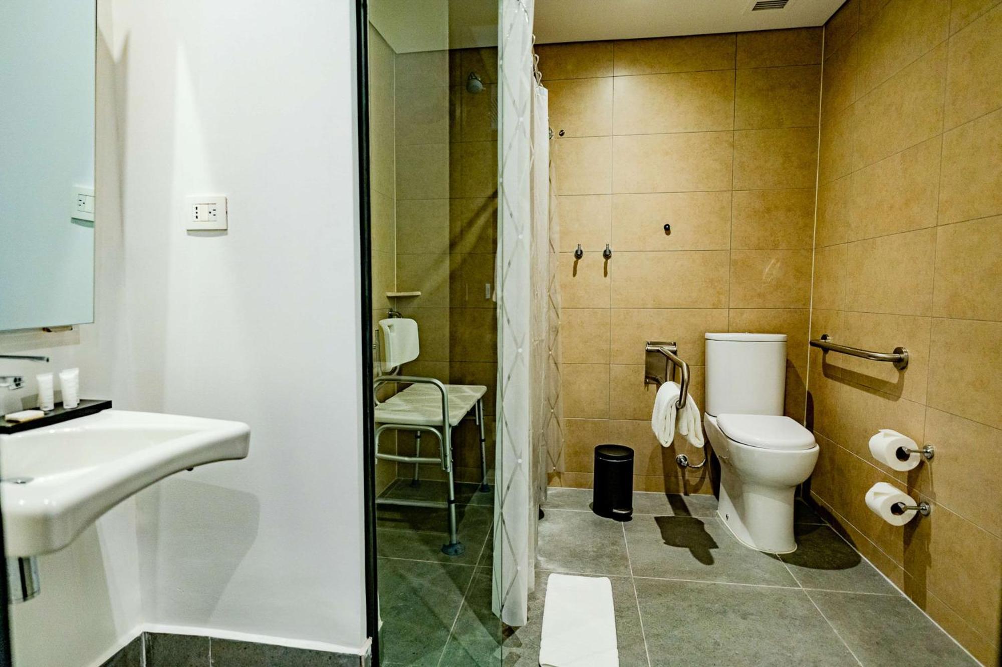 Hampton By Hilton Santiago Las Condes المظهر الخارجي الصورة