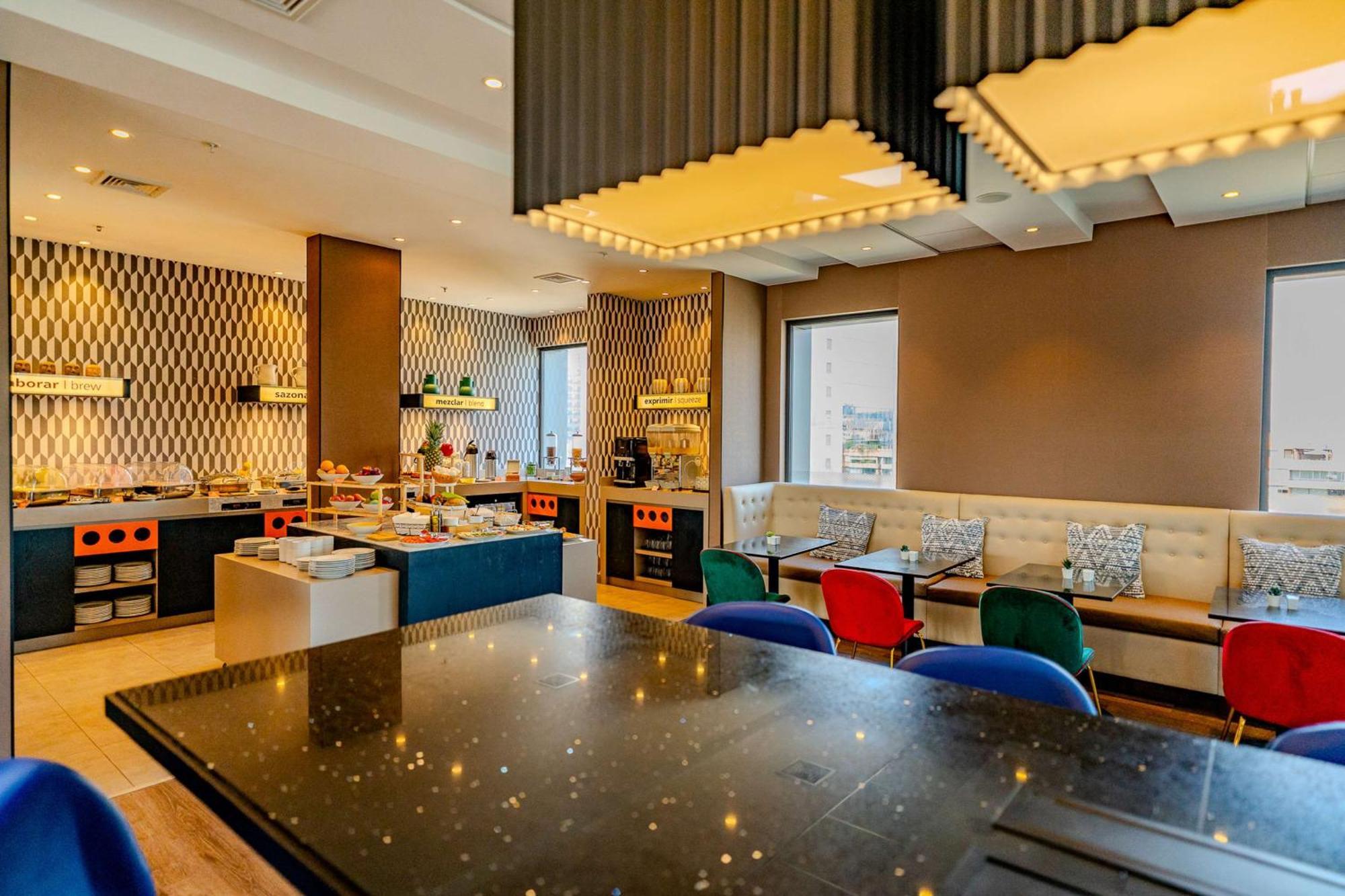 Hampton By Hilton Santiago Las Condes المظهر الخارجي الصورة