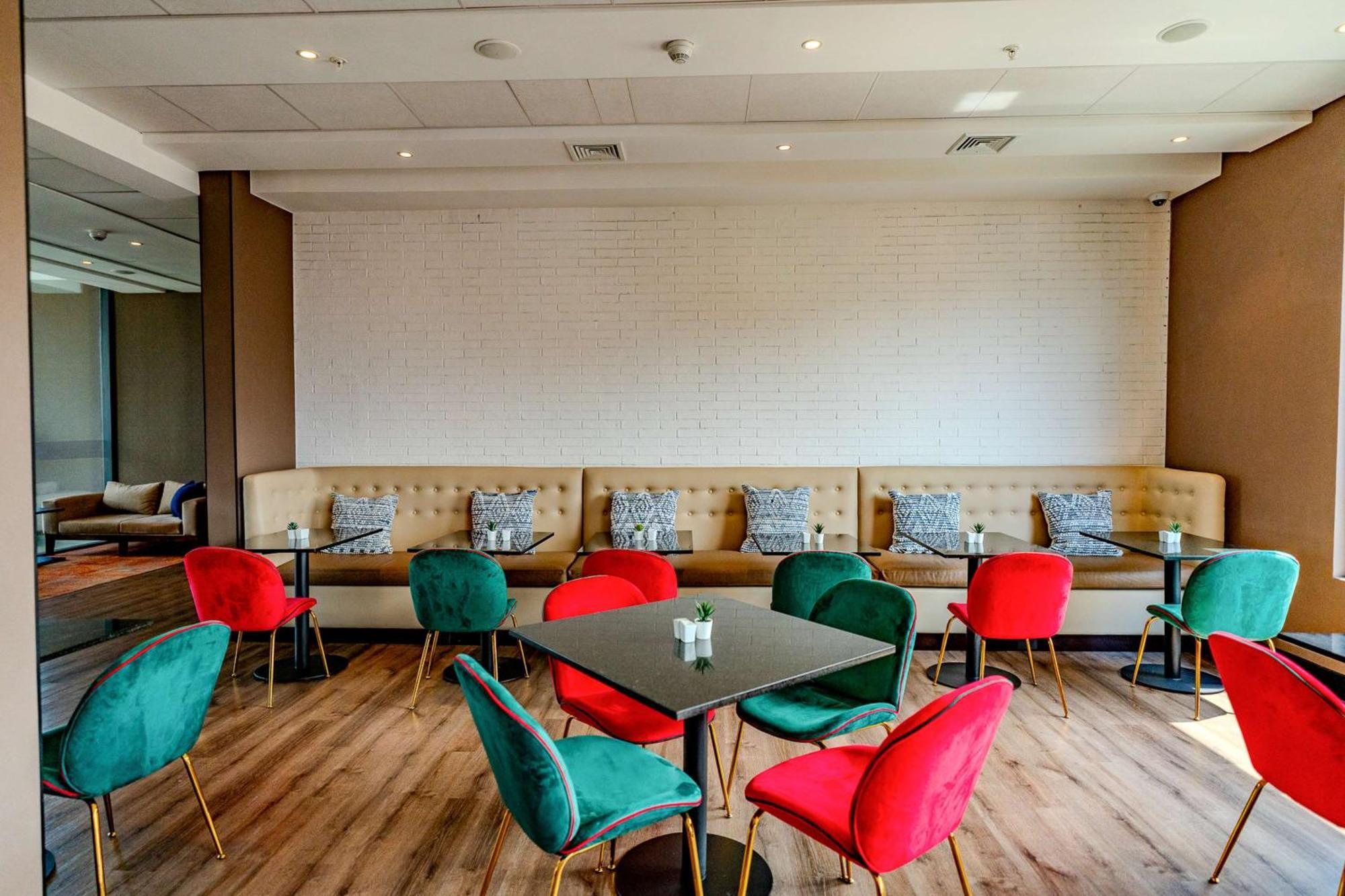Hampton By Hilton Santiago Las Condes المظهر الخارجي الصورة