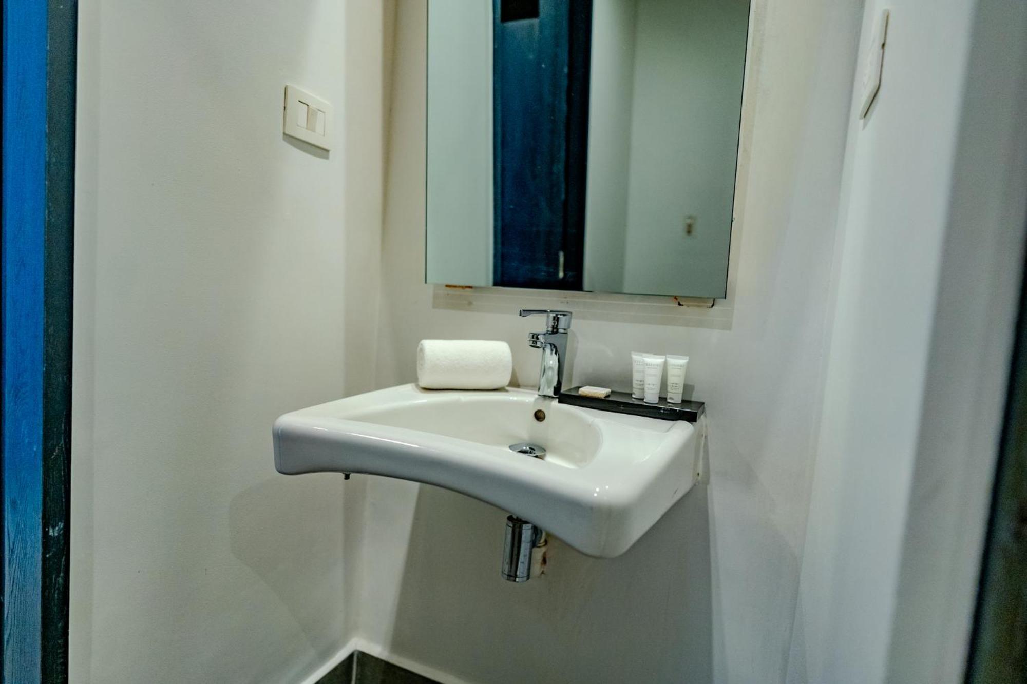 Hampton By Hilton Santiago Las Condes المظهر الخارجي الصورة